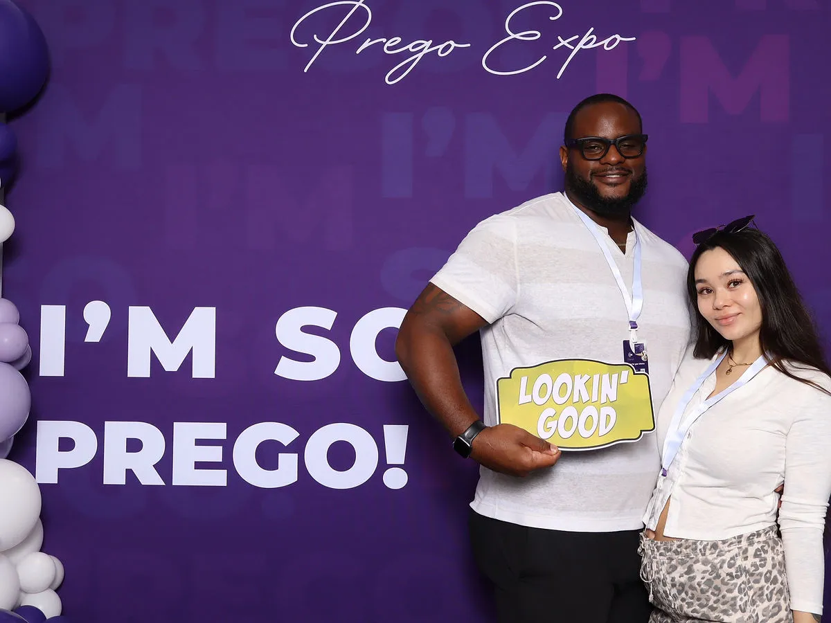 Expectant families at the Captured Celebrations trade show booth at Prego Expo Los Angeles